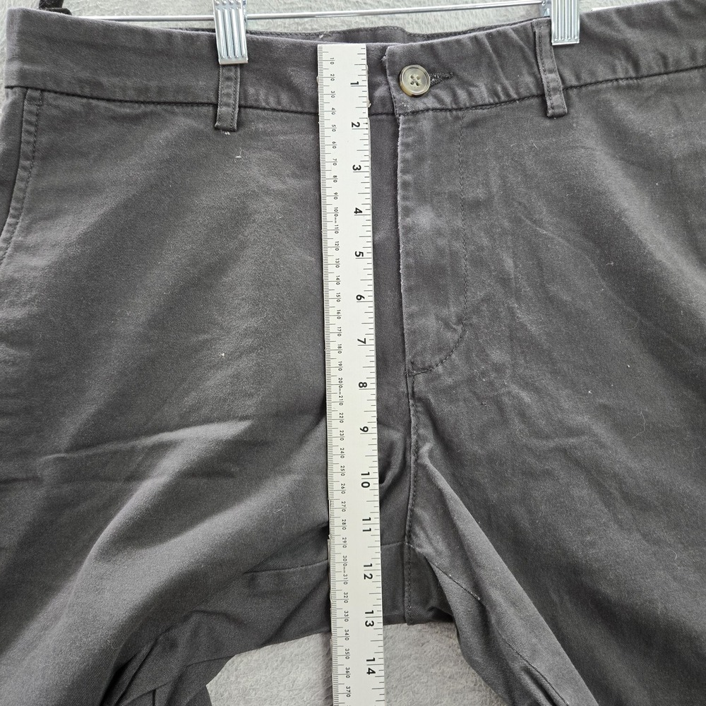 Old Navy Men Shorts 33 Charcoal Chino Button 9"‎ Inseam Cotton Spandex NWT